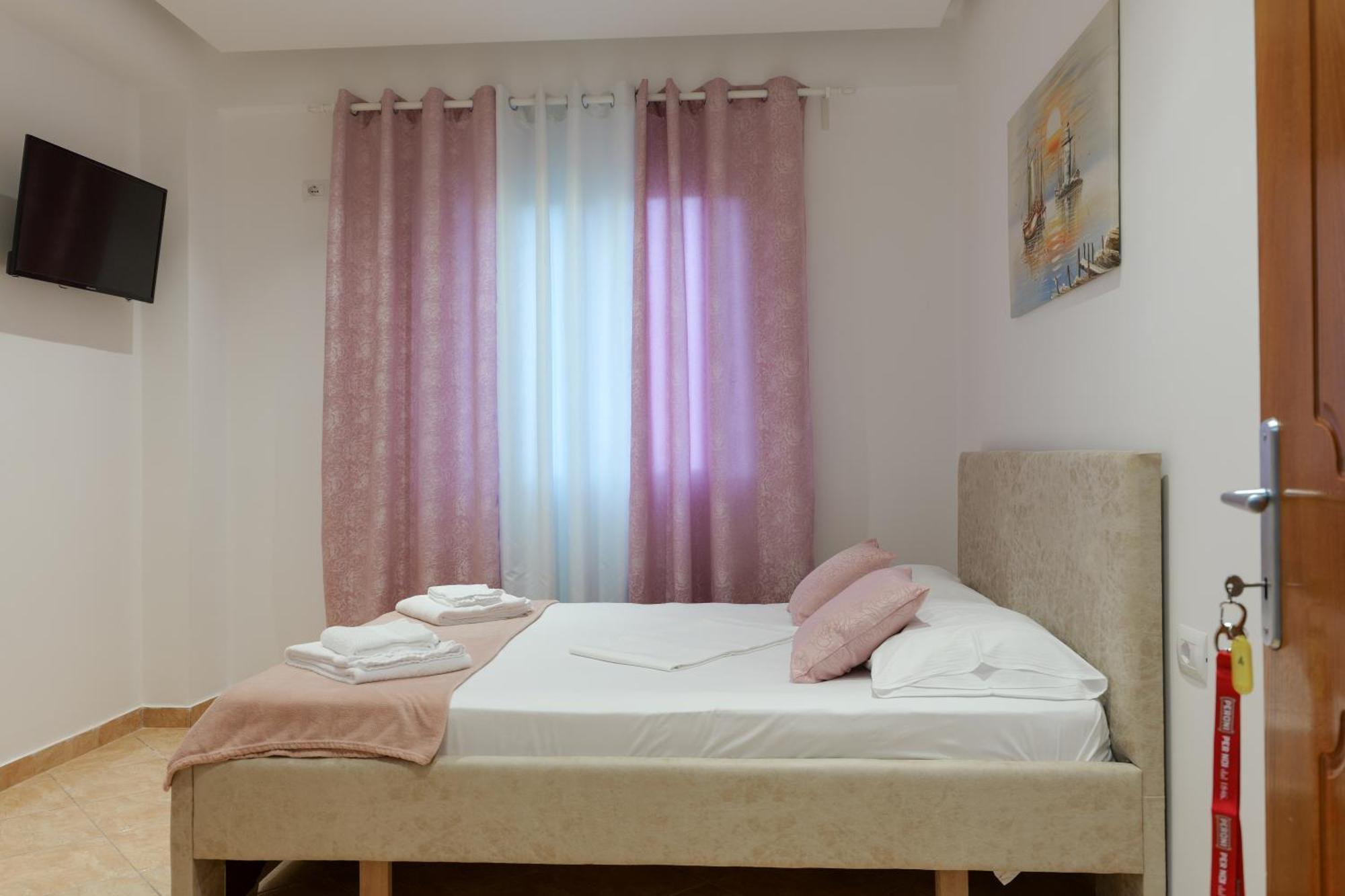 Vila Veli Brothers Sarandë Eksteriør billede